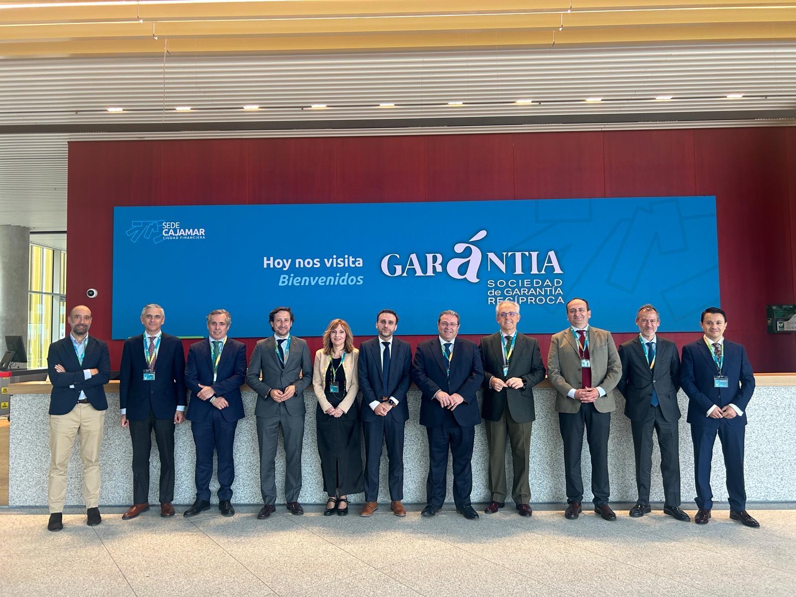 imagen de El Comité de Dirección de Garántia se reúne en Almería en la sede de Cajamar